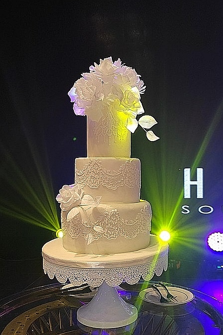 All white wedding cake