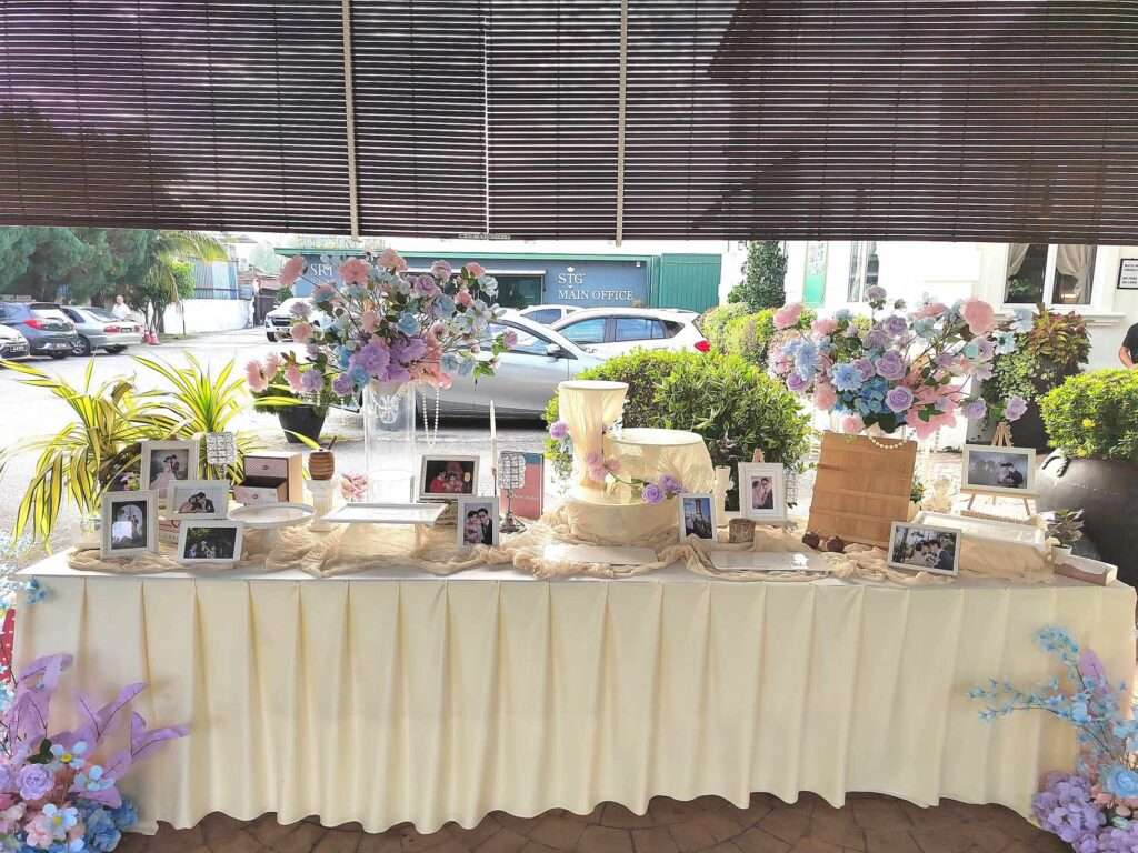 Outdoor dessert table setup